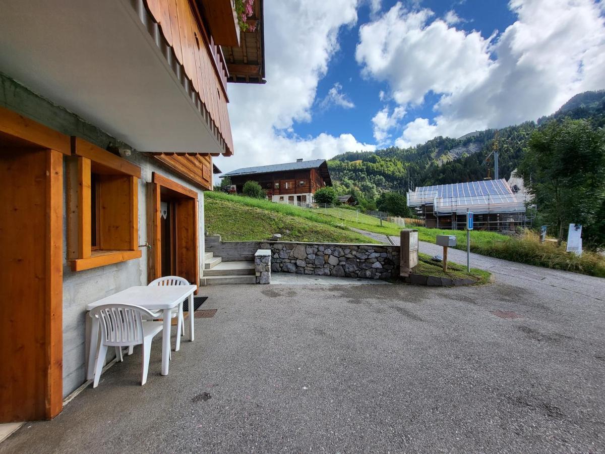 Appartement Cosy Face Aux Aravis Льо Гран-Борнан Екстериор снимка